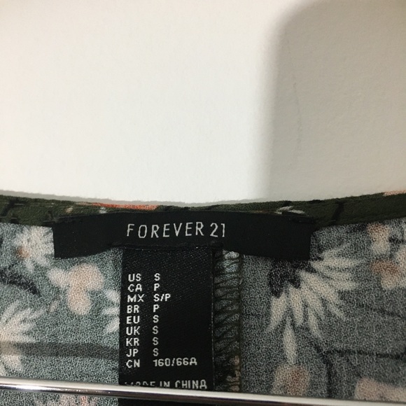 FOREVER 21 Romper - Picture 4 of 4